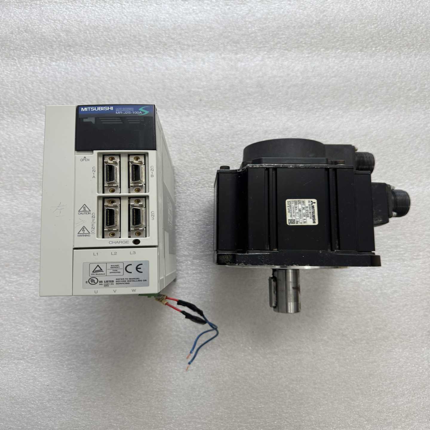 三菱伺服电机HC-SFS102K驱动器MR-J2S-100A--议价商品