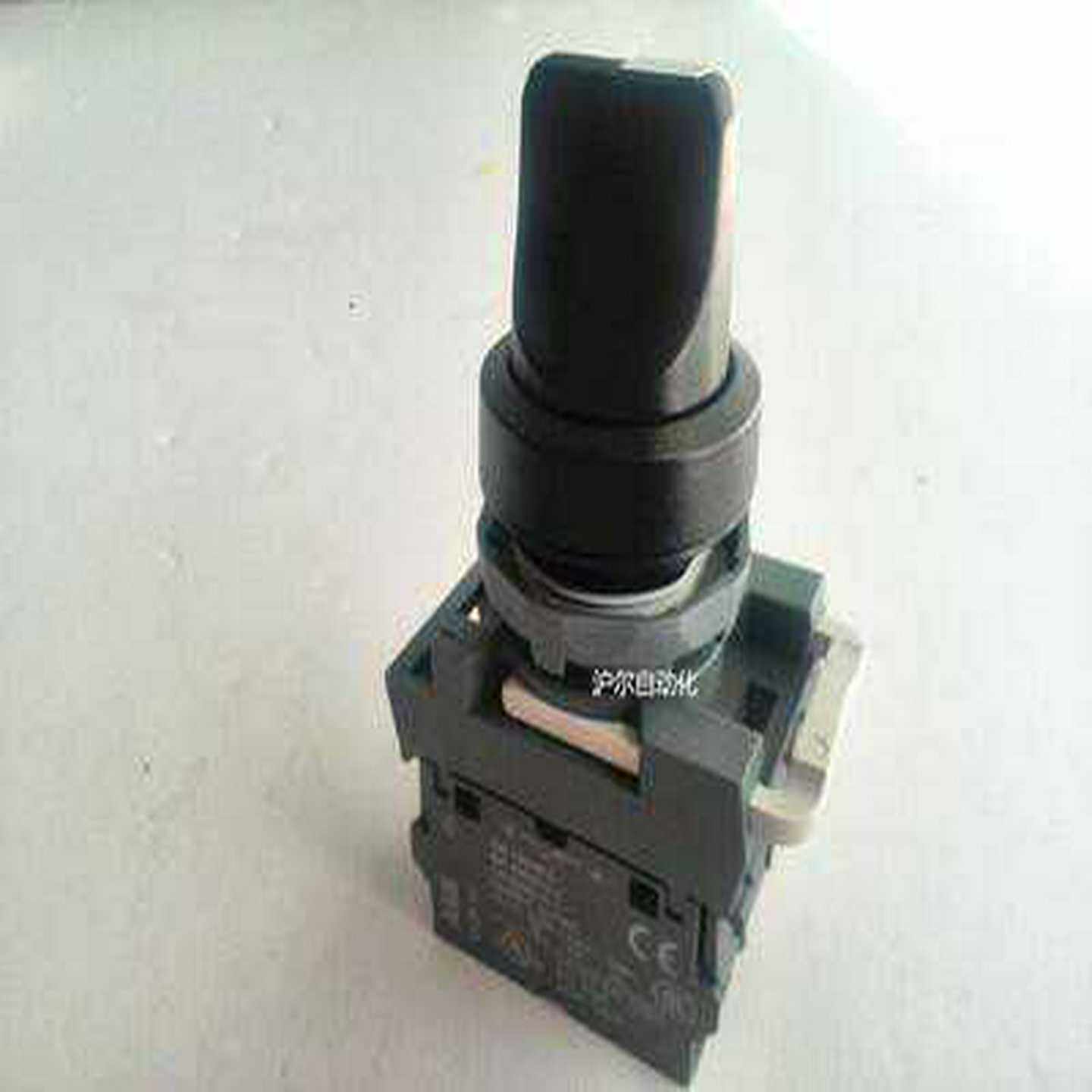 ABB选择开关M2SS1-40B-11/M2SS1-10BMCBH-00MCB-10MCB-01