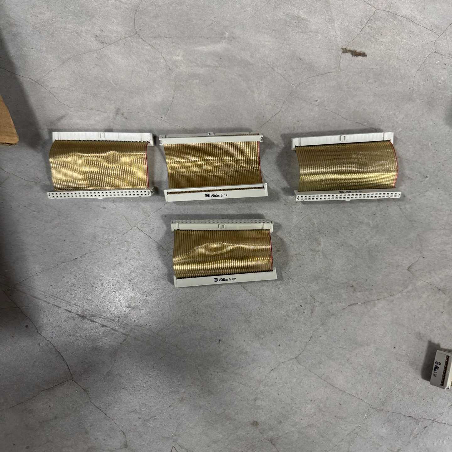 通讯设备银排线20pin50pin--议价商品