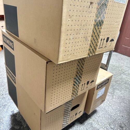询-6SL31201TE285AA3实物图