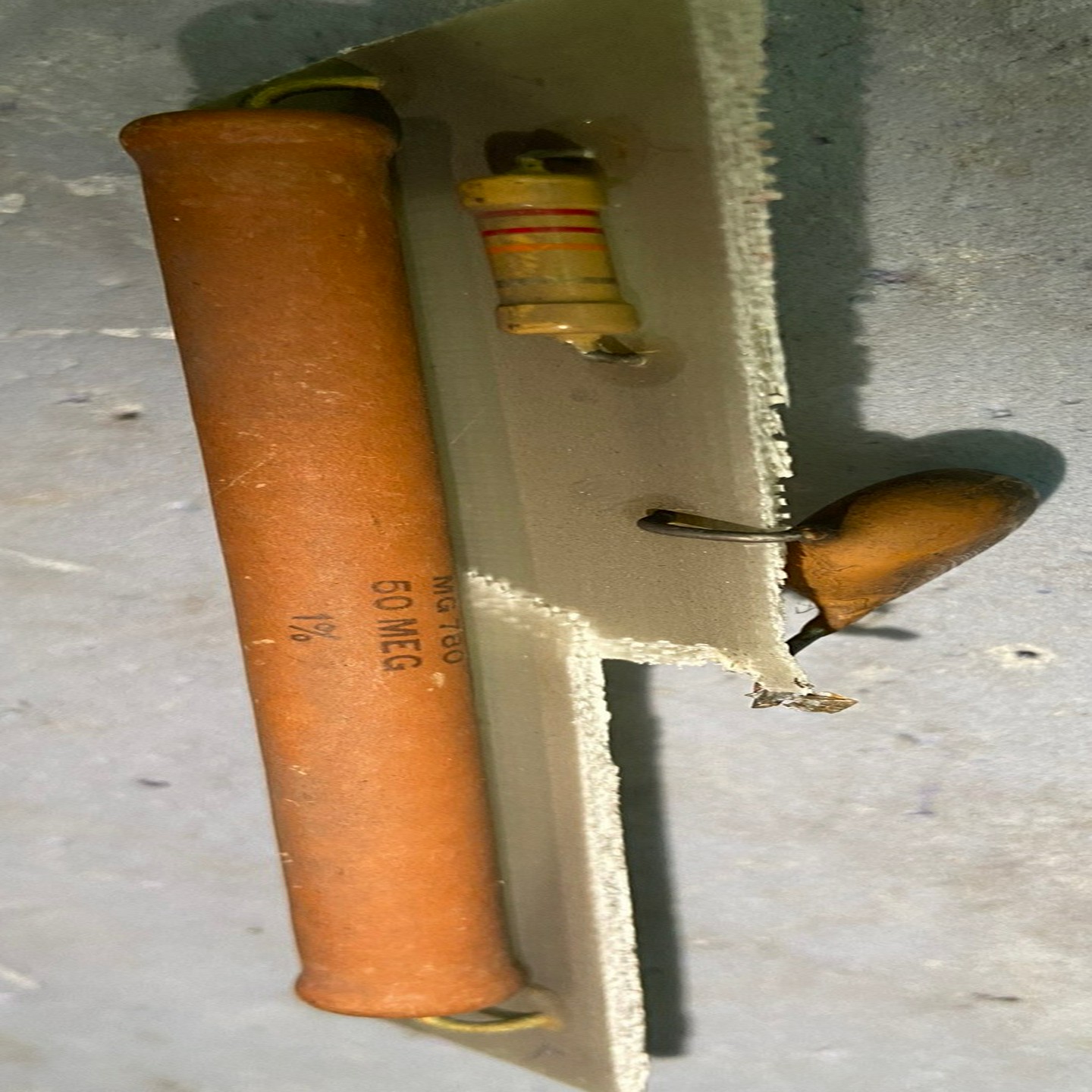 咨询-加当MG780电阻50MEG件