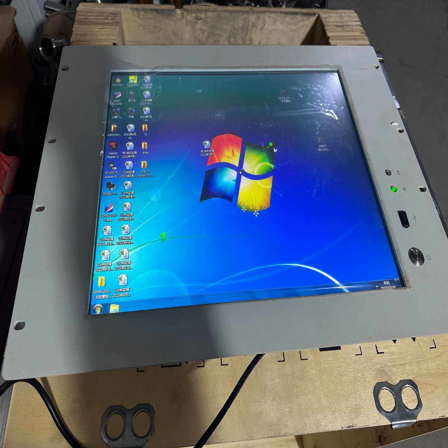 工业平板电脑，型号：TPC6000-RM172-T-JG-4--议价商品