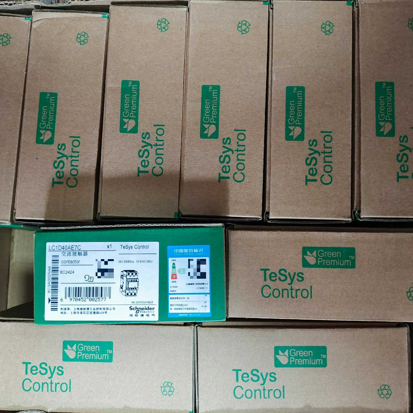 询价施耐德交流接触器LC1D40AE7C，TeSysContr