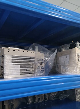 询-HCFA伺服驱动器SVX3EB075AA2M75