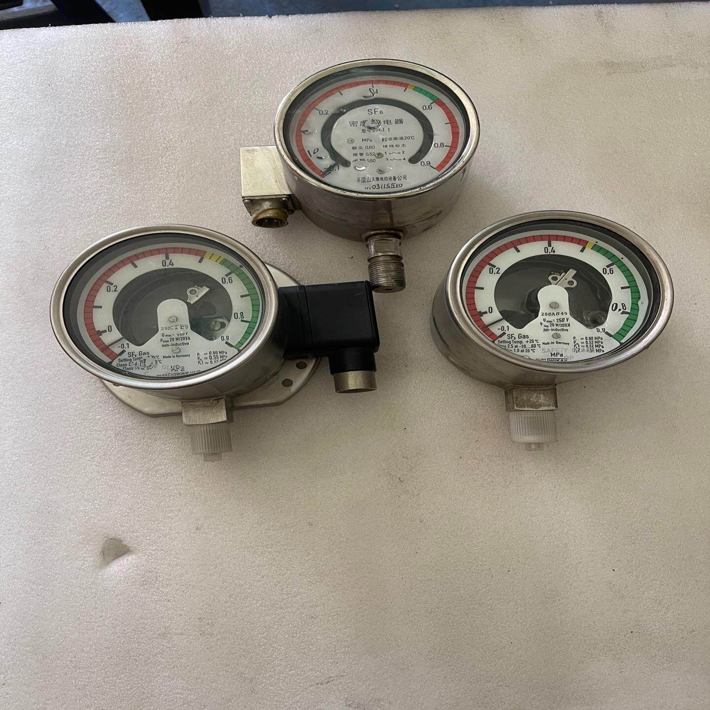 德国威卡 wika 密度计 sf6 气体密度继电器