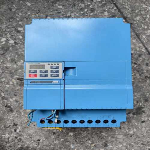 众辰空压机变频器15KWZ2400T-15GY原装，