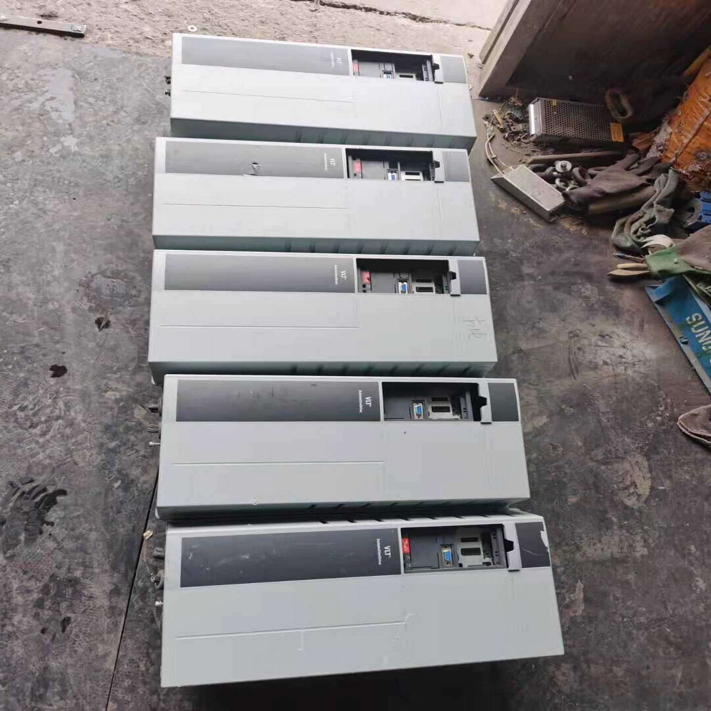 【议价】丹福斯FC302-15KW的联系适用