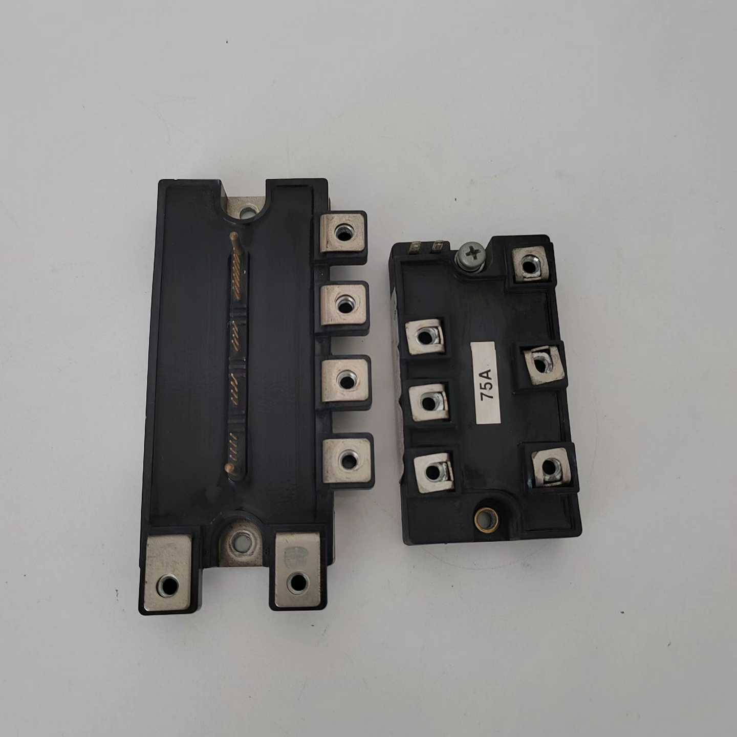 帝森变频器Cpik32m1驱动功率模块PM75RL1A(亚飞商行)