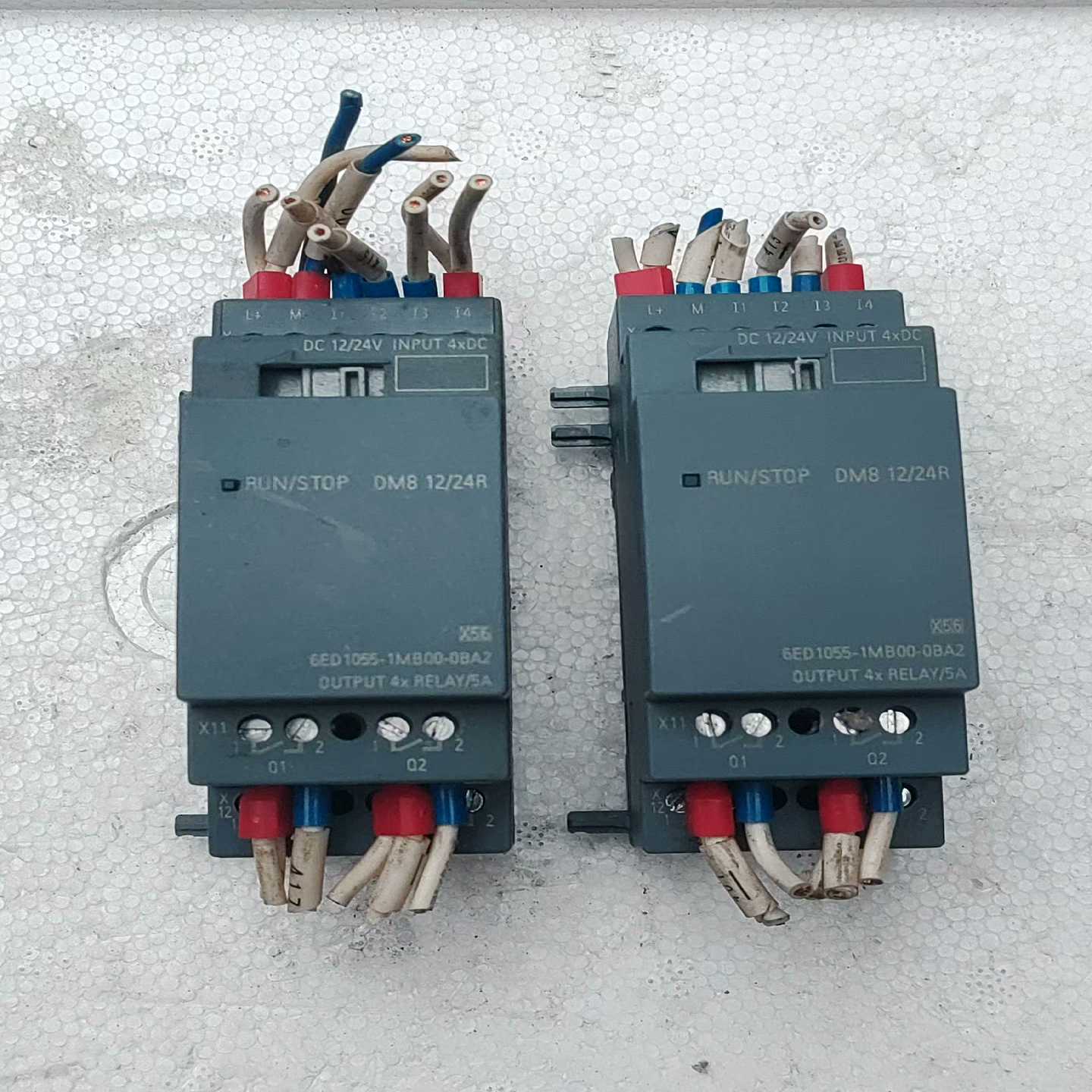 咨询-6ED1055-1MB00-0BA2.，成色如图底部