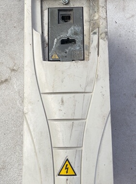 寻《ABB变频器ACS5100103A34一台1.1kw