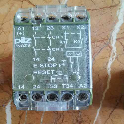 Pilz安全继电器PNOZ/5 24VDC 2S   两个，~询价
