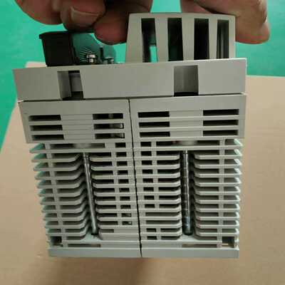 140CPU65160施耐德昆腾PLC主机实物图拍摄功能包好~议价