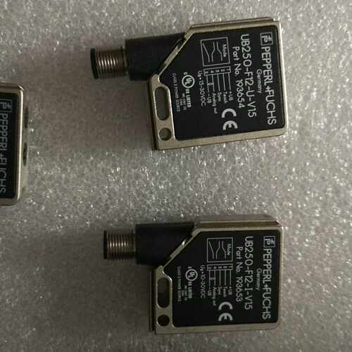 超声波传感器UB250-F12-U-V15UB250-F（零零电子）