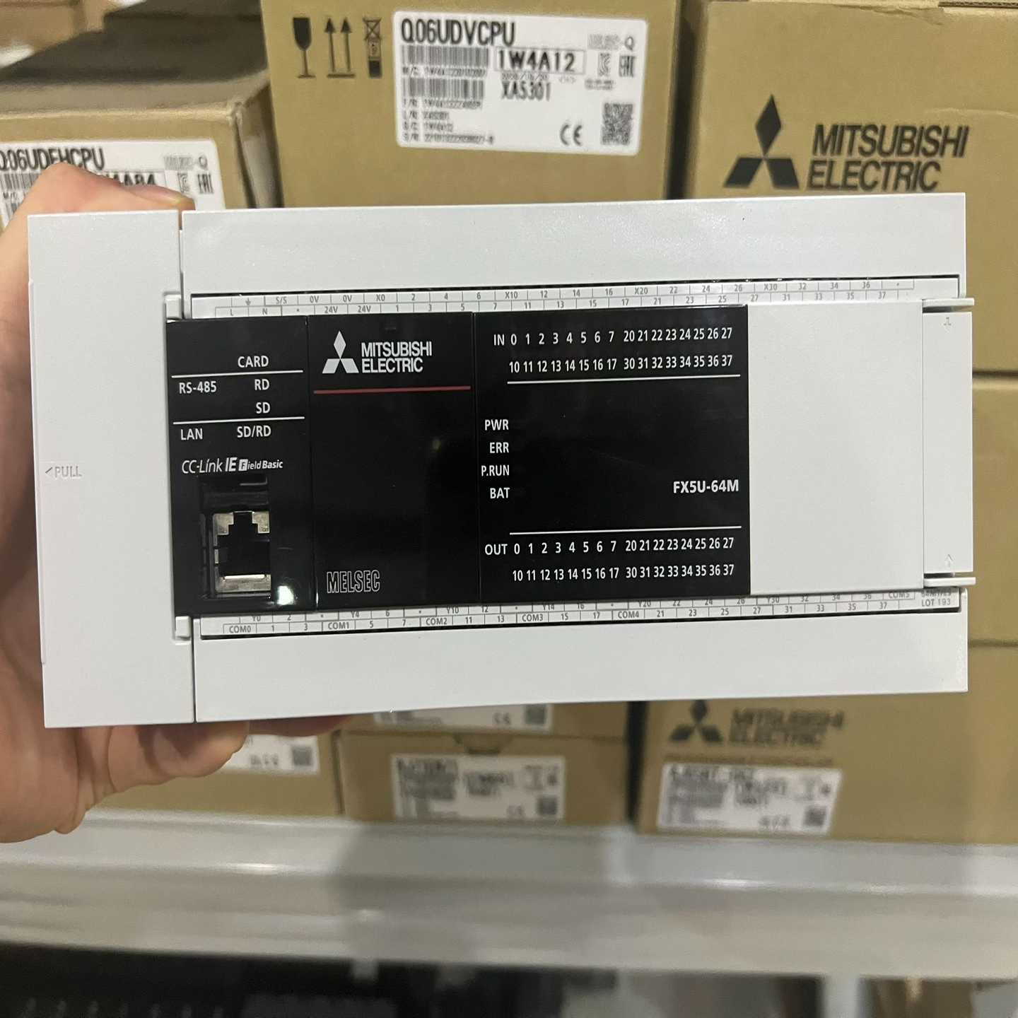 (询价)三菱FX系列PLC模块FX5U-64MT/ES