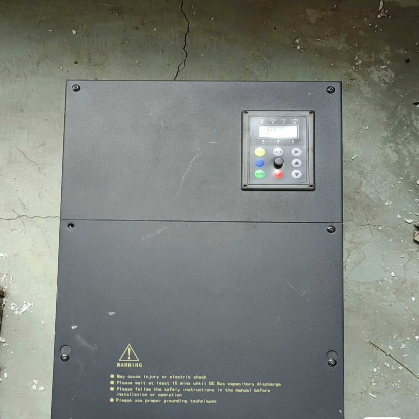 X议价默贝克变频器MBK300A-37G/45PT4一台37KW重现货/维修