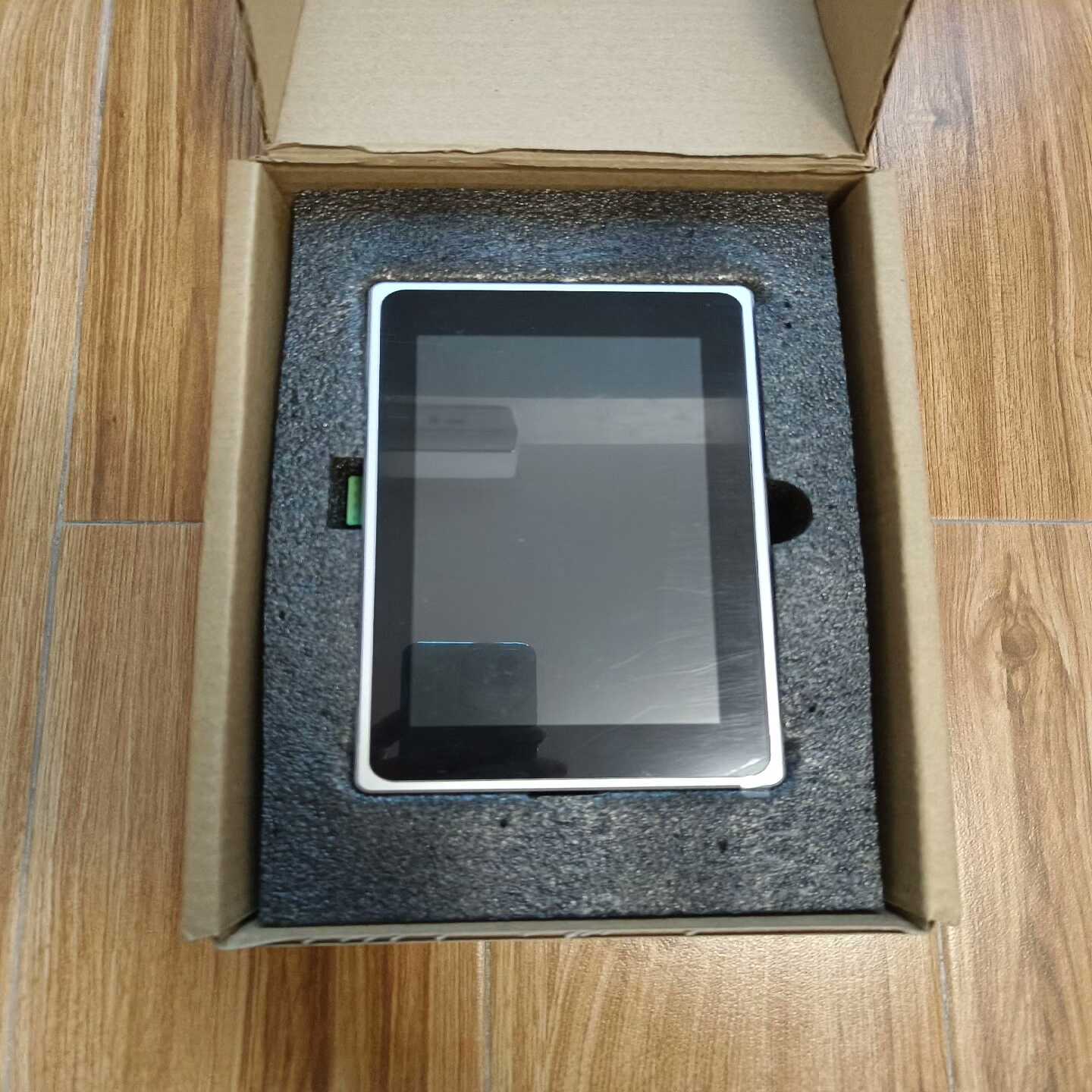 询价德国Marco7寸触摸屏，