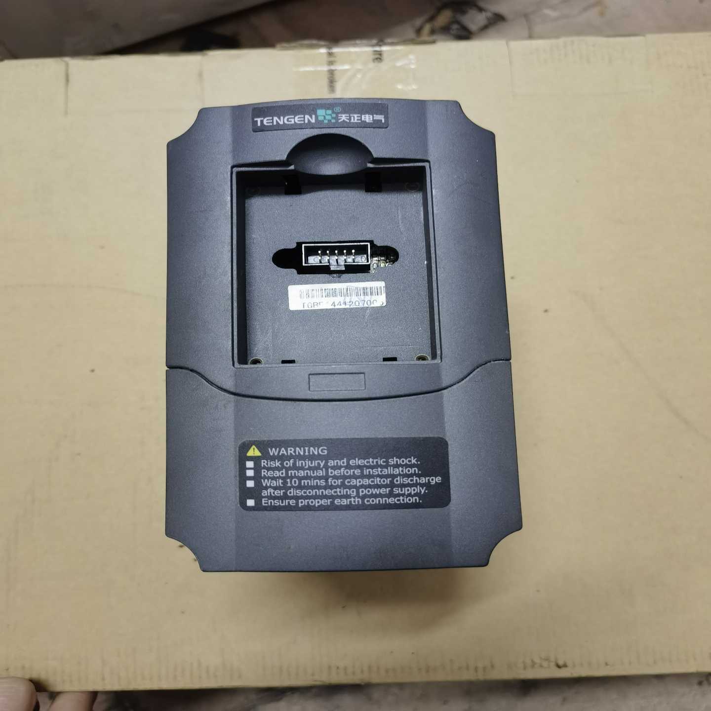 天正变频器TVFD9-4022G2.2KW380V询价