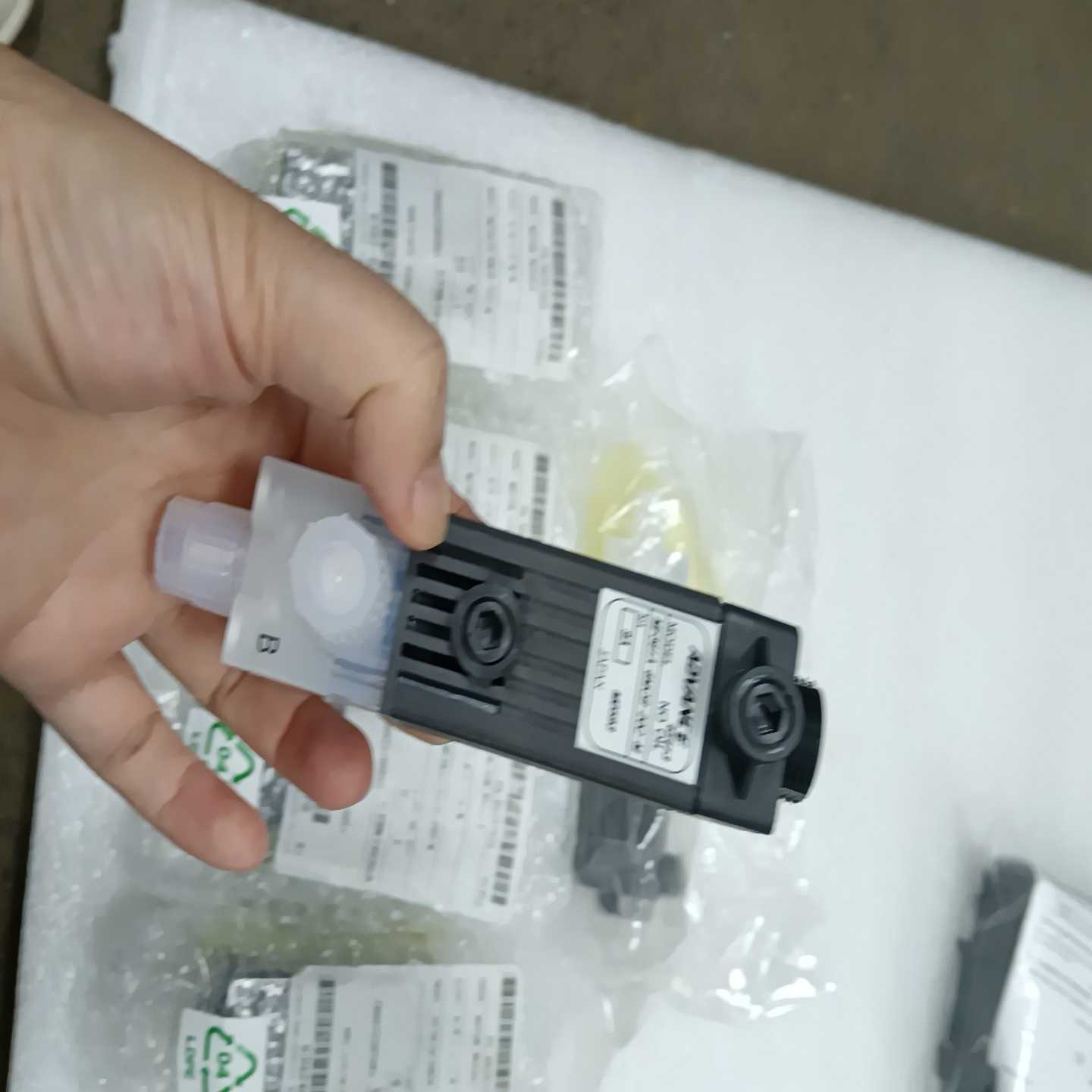 ADVANCE MF361A-6MCB-20C-M moto~议价