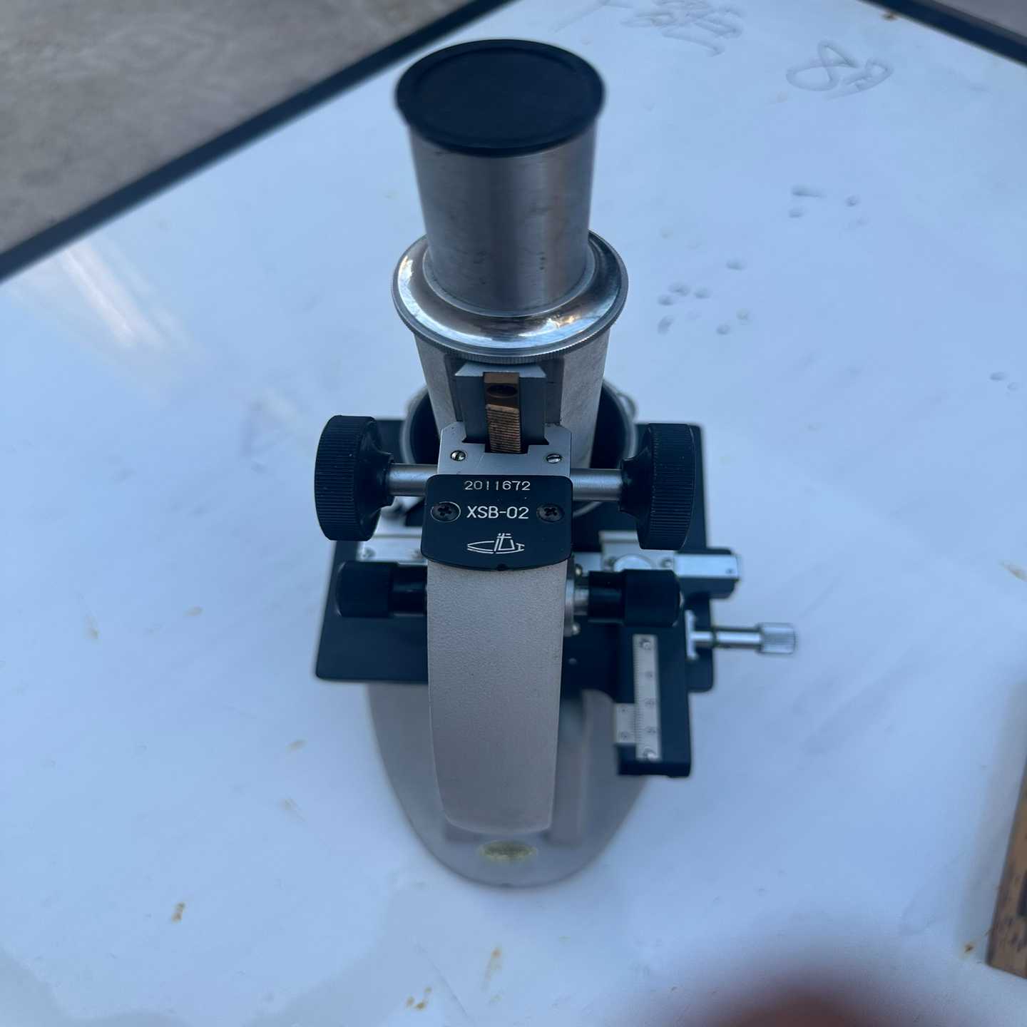 江南牌XSP-02显微镜，全金属机身，带原装木箱、上盖没了。-询价