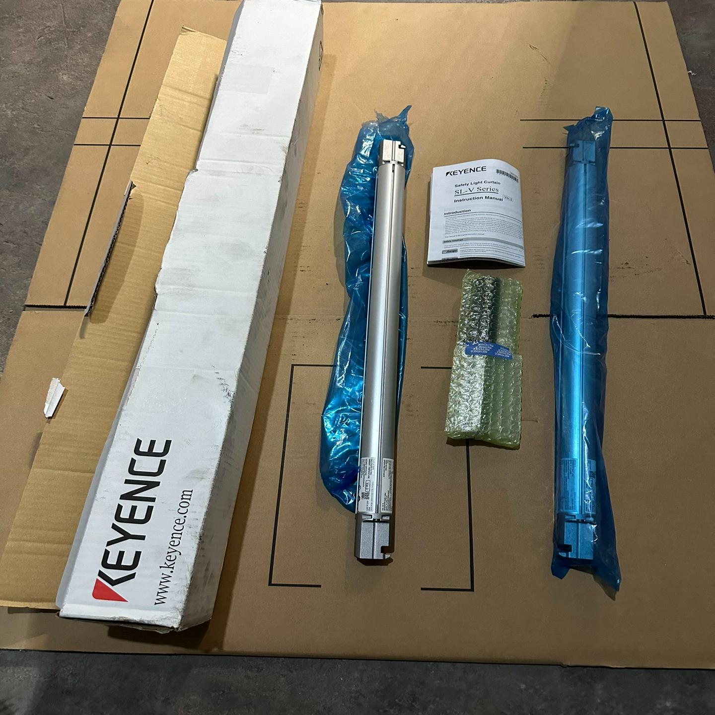 原装正品基恩士L-V28光栅需询价