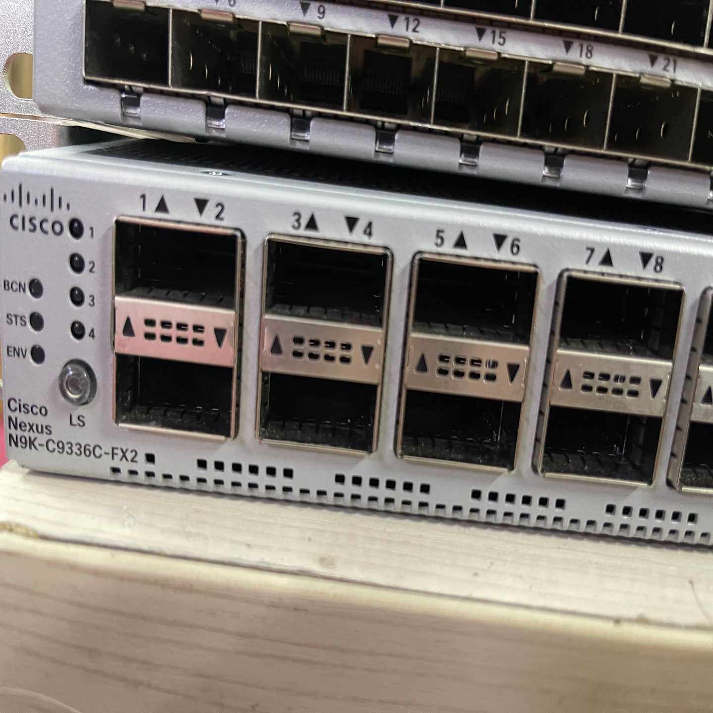 N9K-C9336C-FX2 思科交换机 36口100G 二
