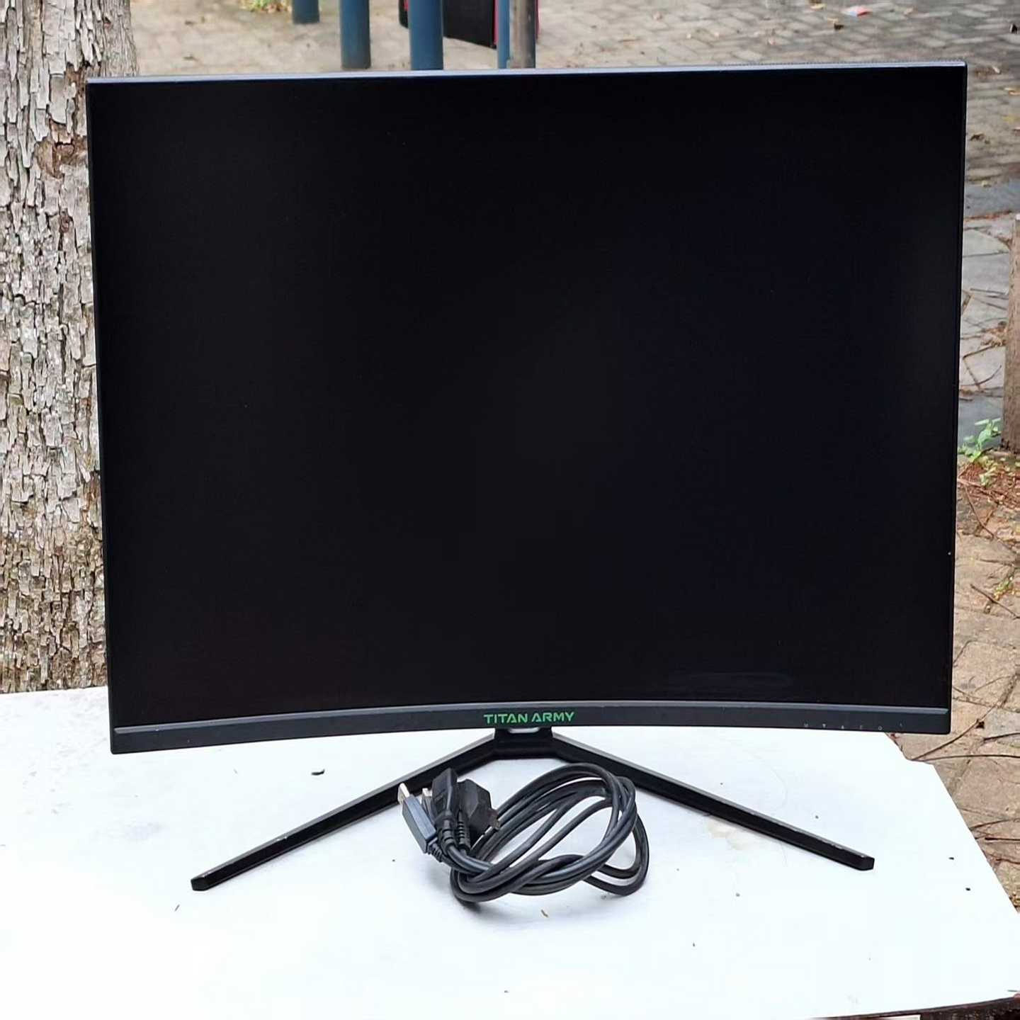 泰坦军团N32SK-PRO32寸曲面240HZ显示器，实物--议价商品