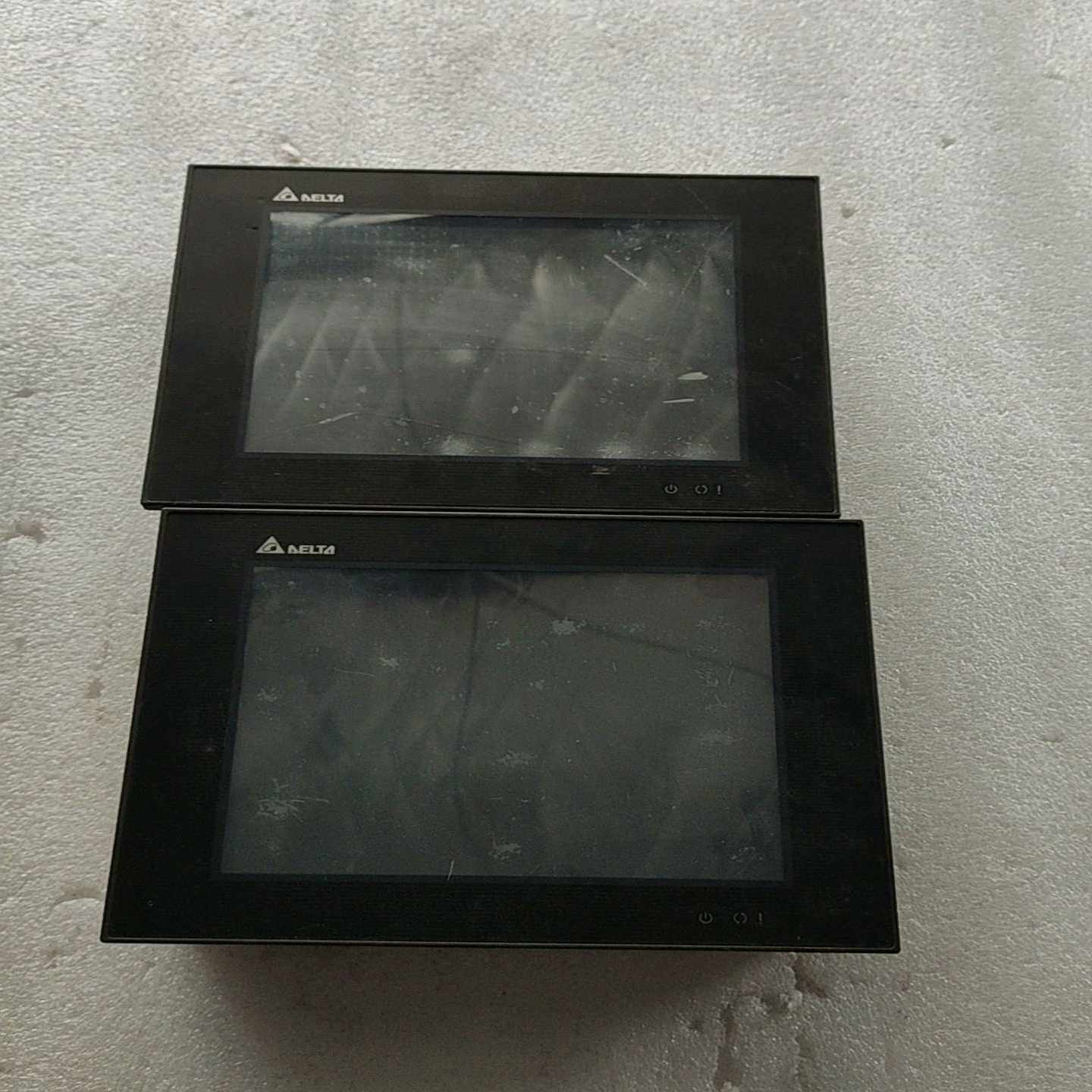 询价台达液晶显示触摸屏HMC08-N500S52/DOP-B08