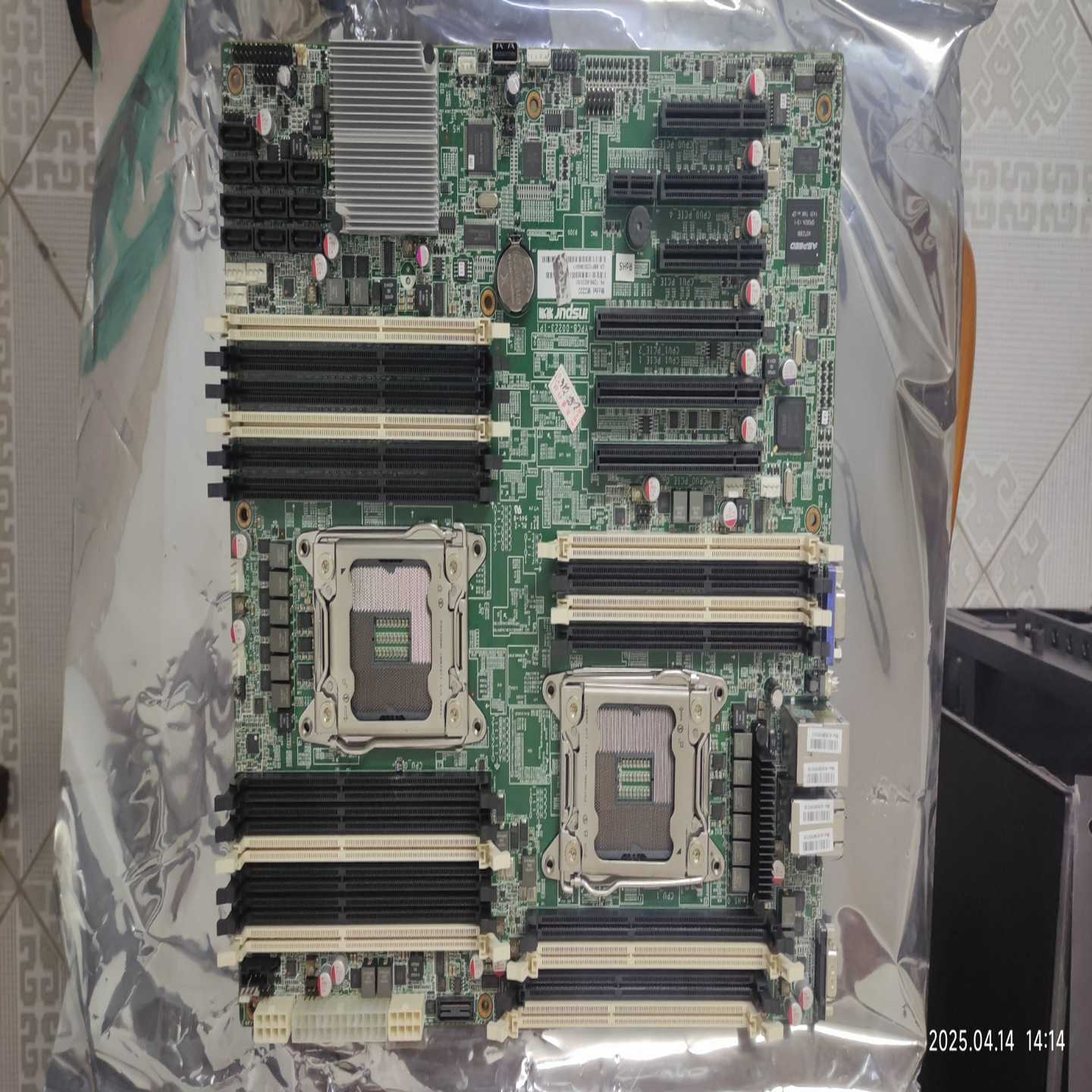 （议价）浪潮NF5270M3服务器主板，搭配M2220主板，双路X7