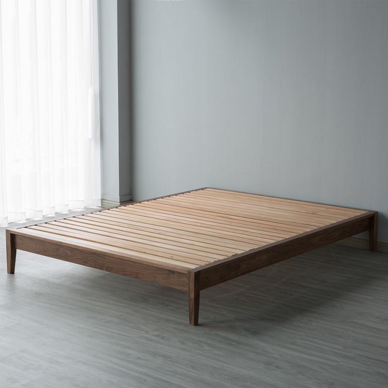 北欧双人黑胡桃橡木民宿床架现代简约小户型全实木齐边无头床床榻