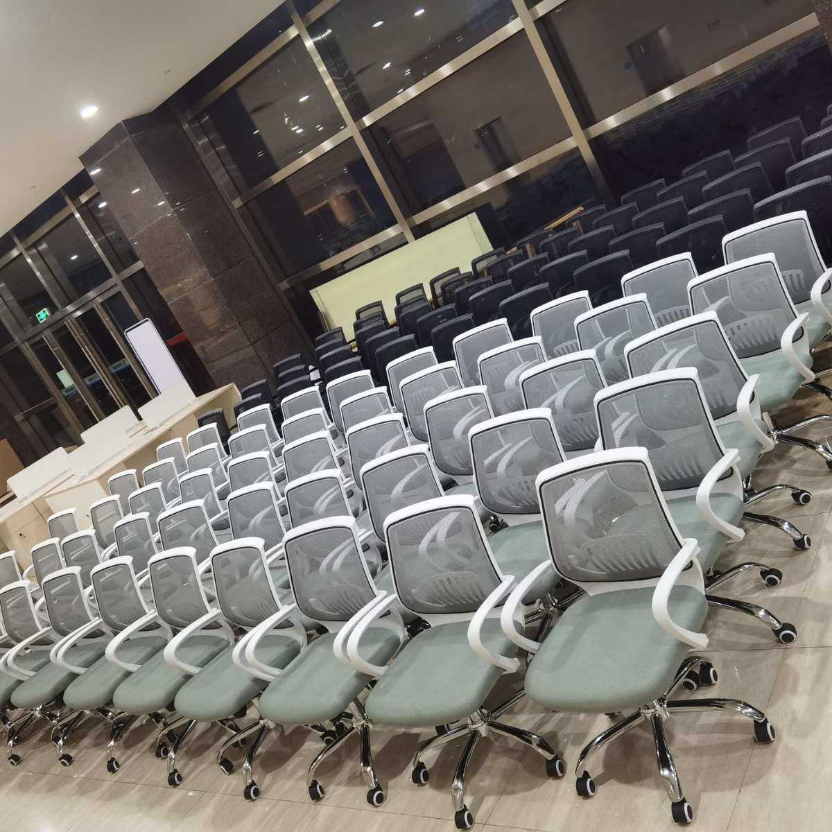 经济型办公室员工转椅简约舒适靠背久坐不累家用电脑椅子软硬适中