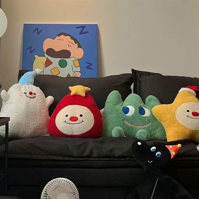 可爱抱枕沙发客厅床上女生睡觉专用靠枕垫办公室车用毛绒玩偶公仔