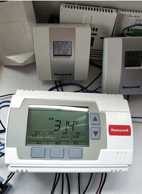 UB1211CH UB2221CH UB4334SCH简易温湿度控制器面板可供调试指导