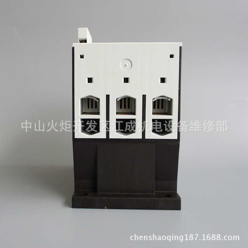 PL9X-C32/4 PL9X-C40/4断路器PL9X-C50/4 PL9X-C63/4 PL9X-D6/1N