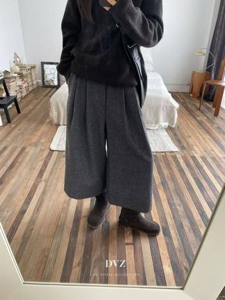 DVZ~冬上新羊毛压褶百搭显瘦八分休闲裤