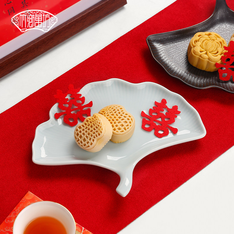 婚庆创意喜饼盘陶瓷水果托盘订婚摆台糕点盘结婚甜品碟子家用果盘