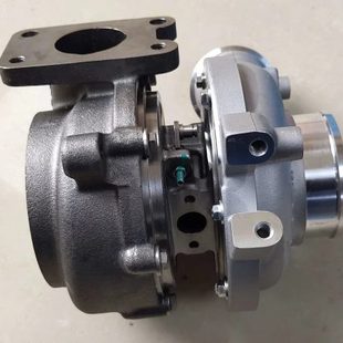 适配纳威司达不带3.2电磁阀涡轮增压器