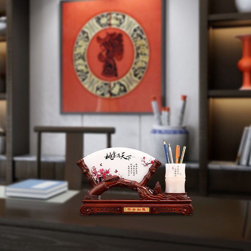 教师节礼物送男女老师实用谢师纪念品高档办公室笔筒摆件2024新款