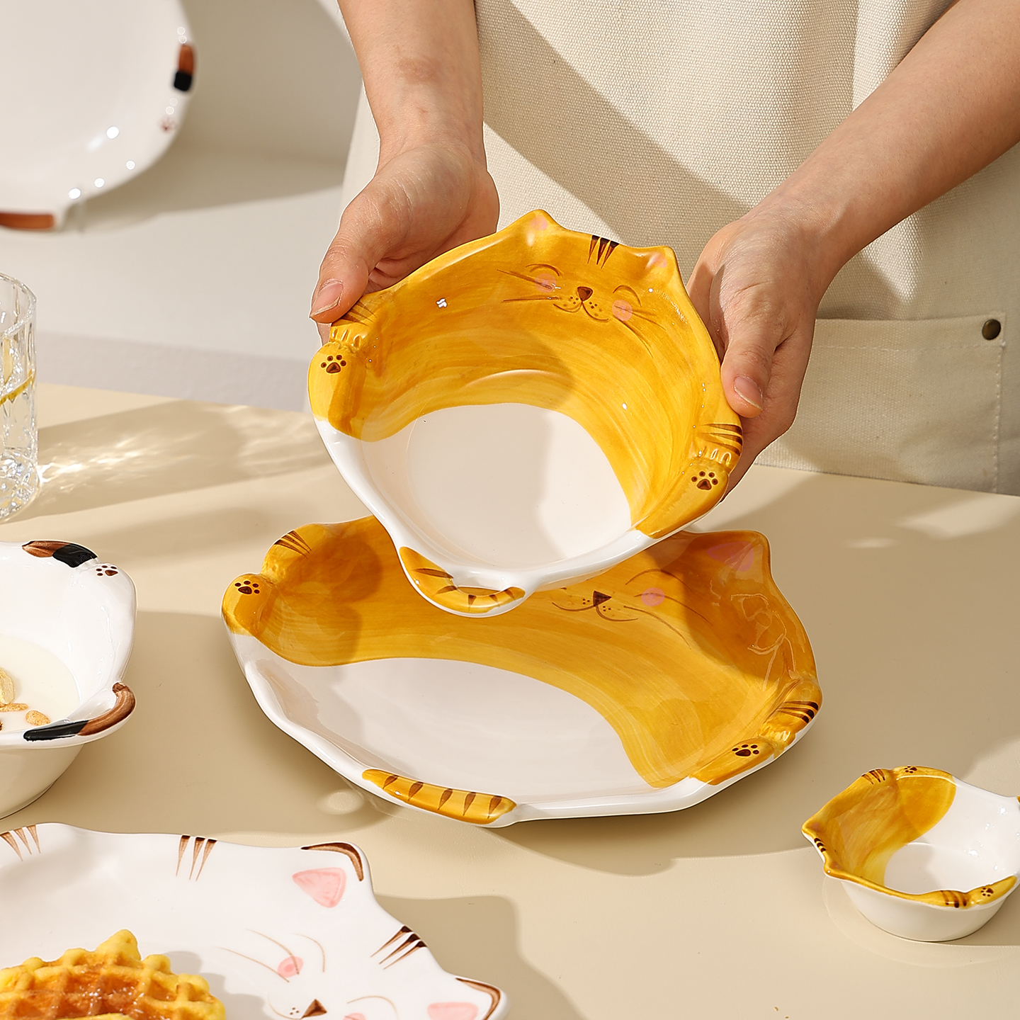 可爱小猫陶瓷碗米饭碗家用早餐碗盘沙拉碗新款水果碗卡通餐具套装