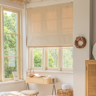 奶油色日式罗马帘卷帘全遮光窗帘拉卷式升降帘卧室客厅免打孔知意