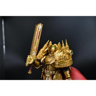 JOYTOY暗源战锤荷鲁斯之乱帝国之拳罗格多恩双刃链锯剑武器改装件