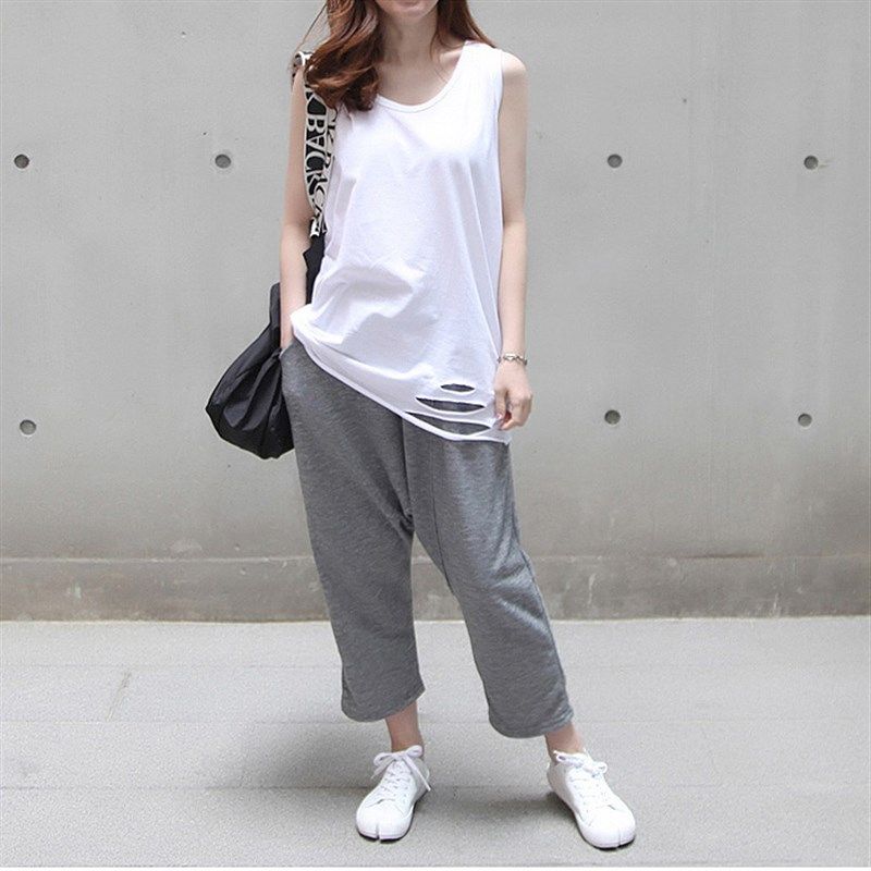 破洞吊带背心女夏外穿加肥加大码遮肚胖mm宽松无袖上衣内搭打底衫