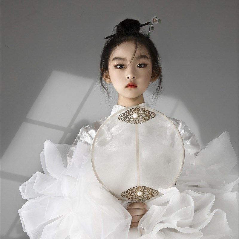 女童模特比赛T台走秀中国风旗袍套装儿童演出Cos服装中大童古典风