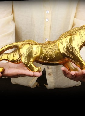 铜老虎摆件黄铜虎上山虎虎生威生肖虎补角中式家居客厅桌面装饰品