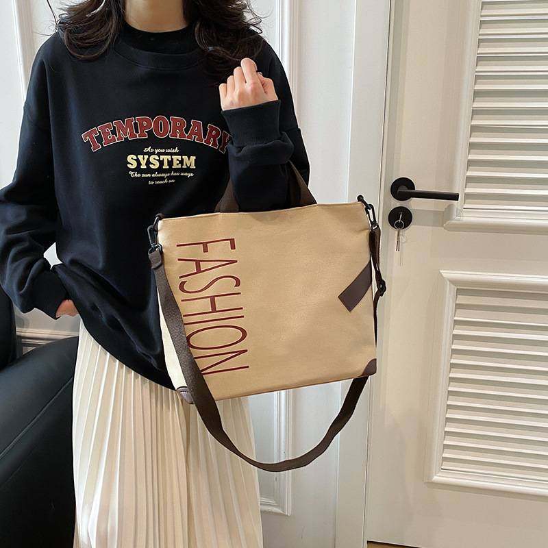 大容量日系帆布包休闲百搭单肩斜挎包大学生女包上课通勤托特包女,箱包皮具/热销女包/男包,时尚帆布包,淘宝优惠券,粉丝福利购,淘宝优惠卷