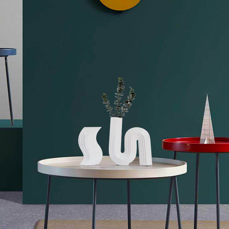 北欧格陶瓷件花瓶摆创风意几何弯白曲色插花器客厅电视柜装DL-QS0