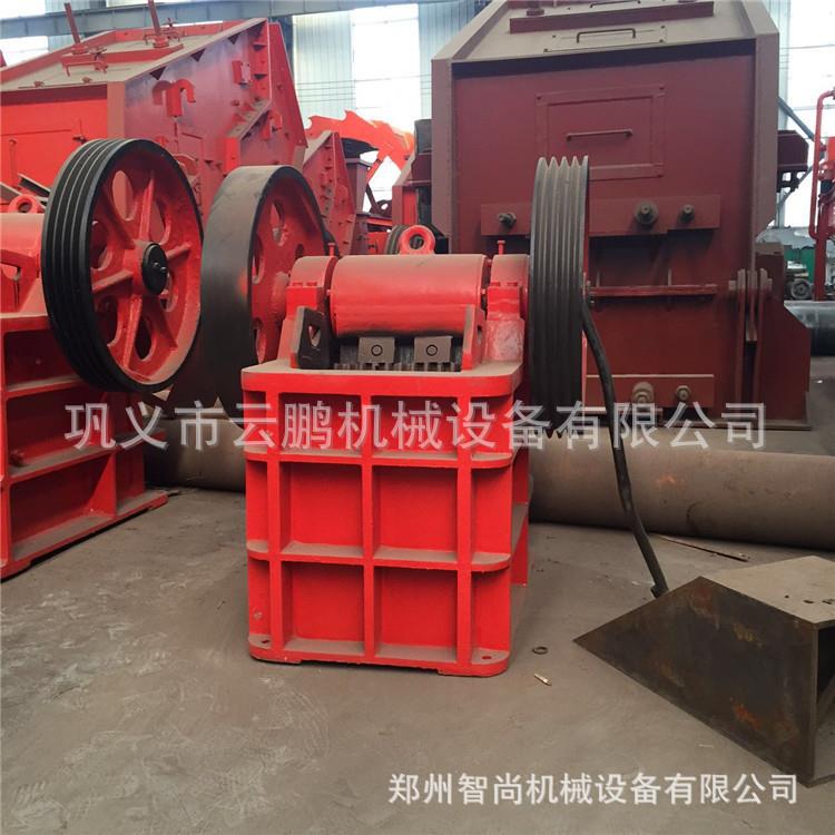 现货供应小型鄂式破碎机 建筑垃圾鹅软石花岗岩水泥块石头粉碎机