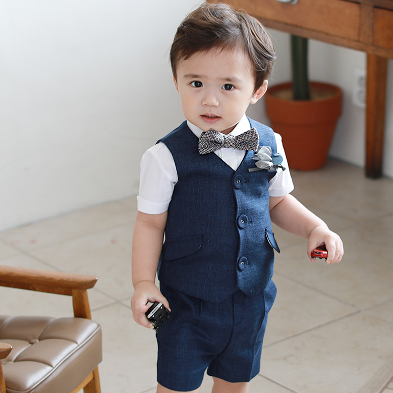 儿童西装男花童男童礼服周岁男宝宝生日三件套马甲套装帅气韩版