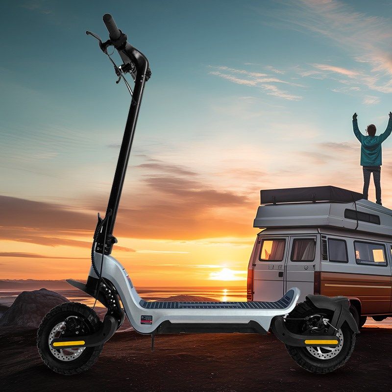 青少年电动滑板车成人越野代步车高端踏板K车高速代驾车长时间续