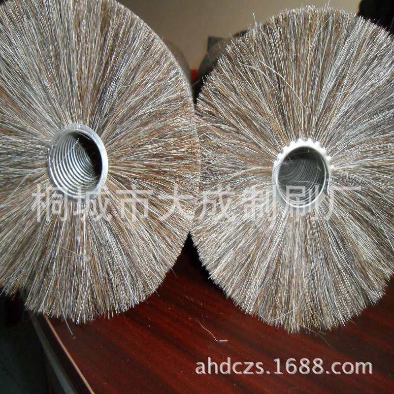 工业刷企业供应多种侧绕内卷圆毛刷滚 外卷刷棍 火山灰弹簧刷辊