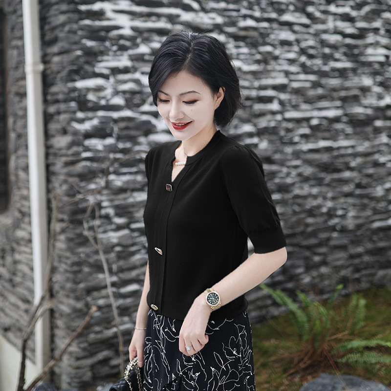 枫竺高端女装阿楠2025夏季新款纯色半开v领短袖针织衫女薄款上衣